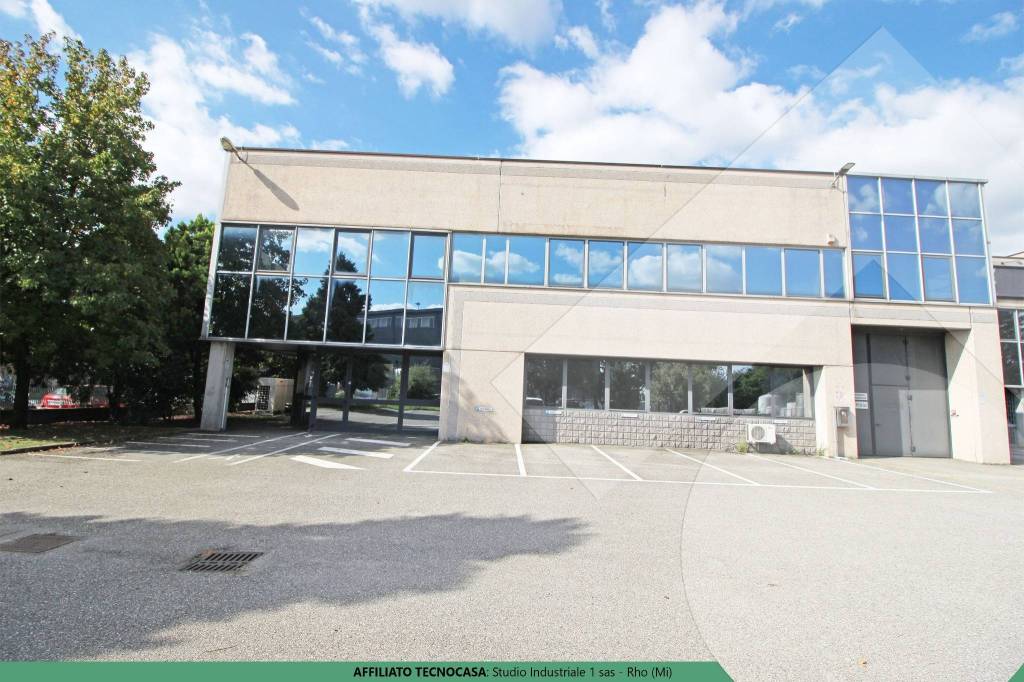 locale commerciale in affitto a Rho