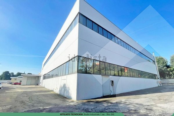 capannone in affitto a Rho