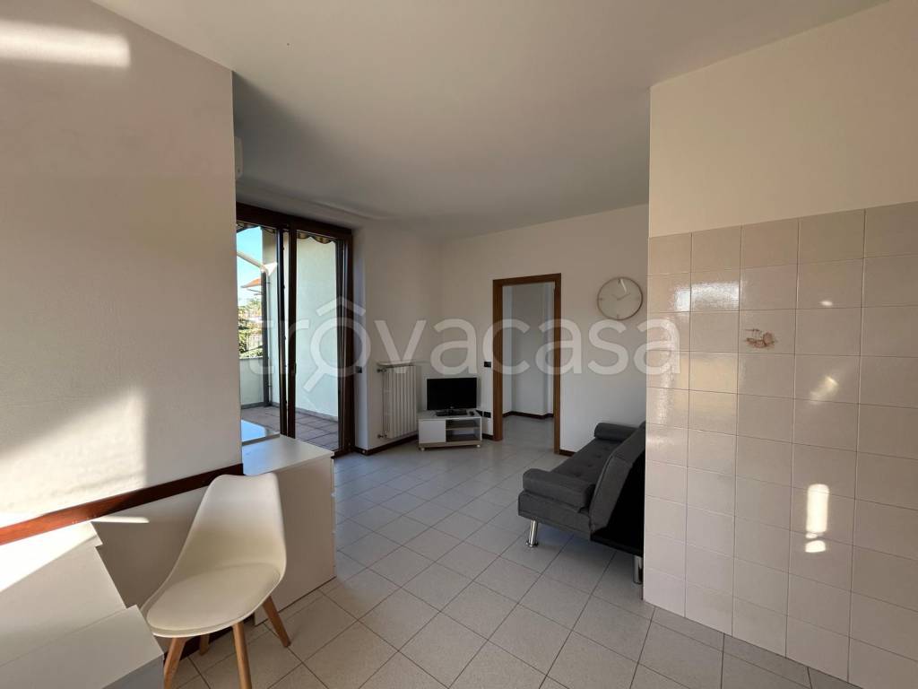 appartamento in affitto a Rho in zona Passirana