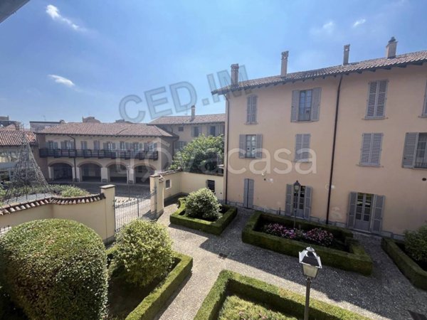 appartamento in affitto a Rho