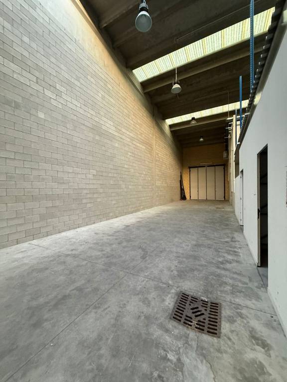 appartamento in affitto a Rho in zona Lucernate