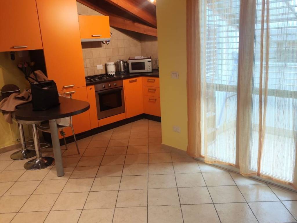 appartamento in affitto a Rho