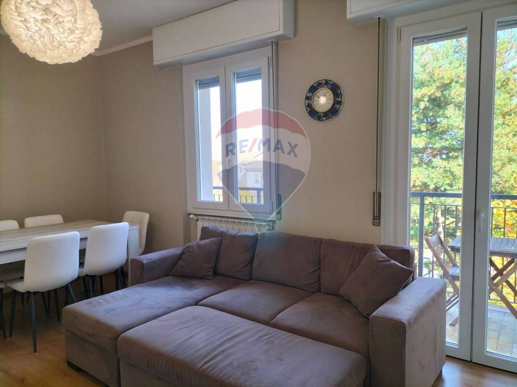 appartamento in affitto a Rho in zona Biringhello