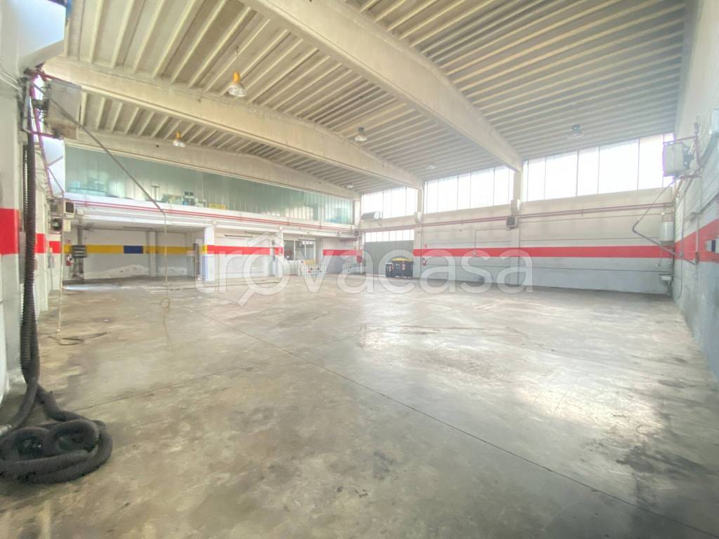 appartamento in affitto a Rho in zona Mazzo