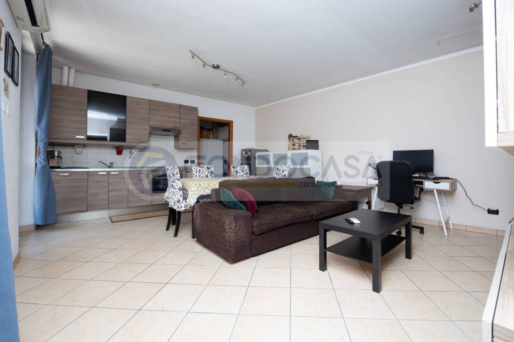 appartamento in affitto a Rho