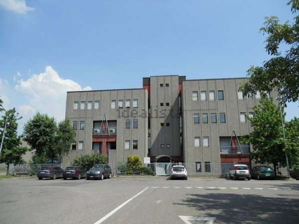 ufficio in affitto a Rho in zona Mazzo