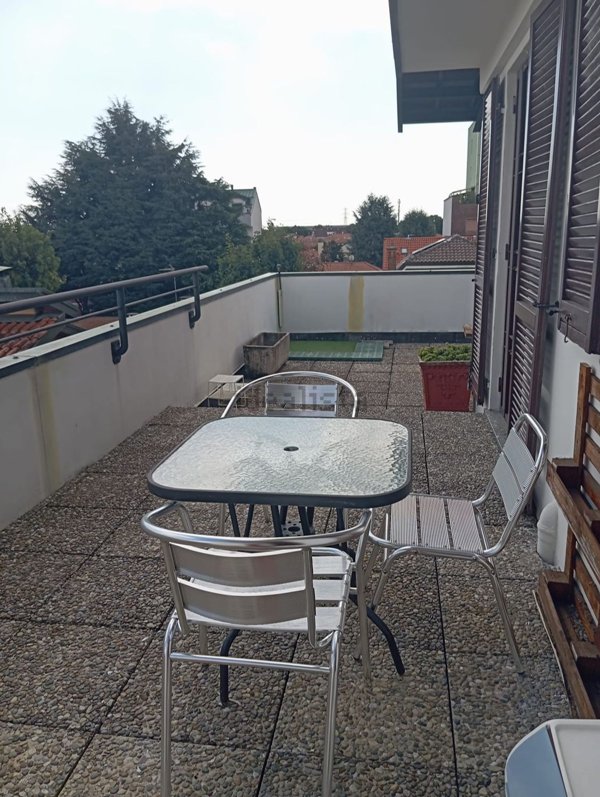 appartamento in affitto a Rho