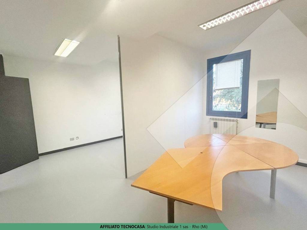 ufficio in affitto a Rho in zona Ghisolfa