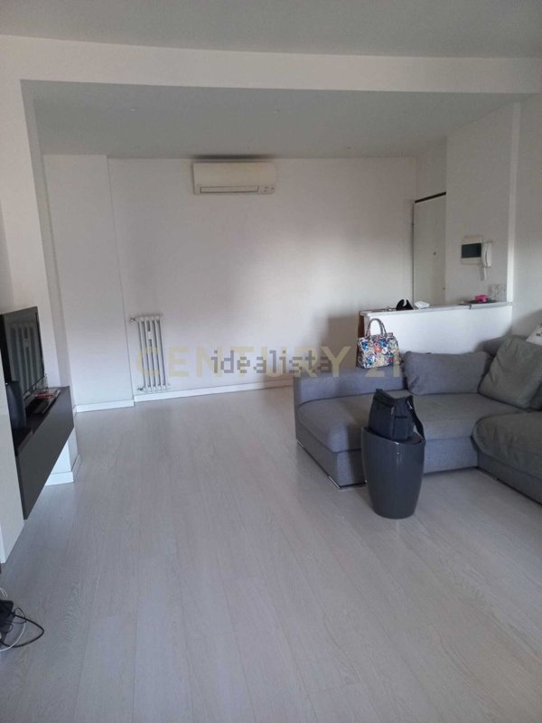 appartamento in affitto a Rho