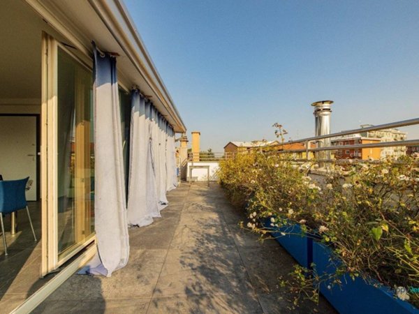 appartamento in affitto a Rho