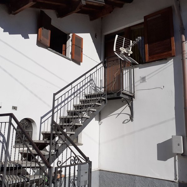 appartamento in affitto a Rho in zona Biringhello