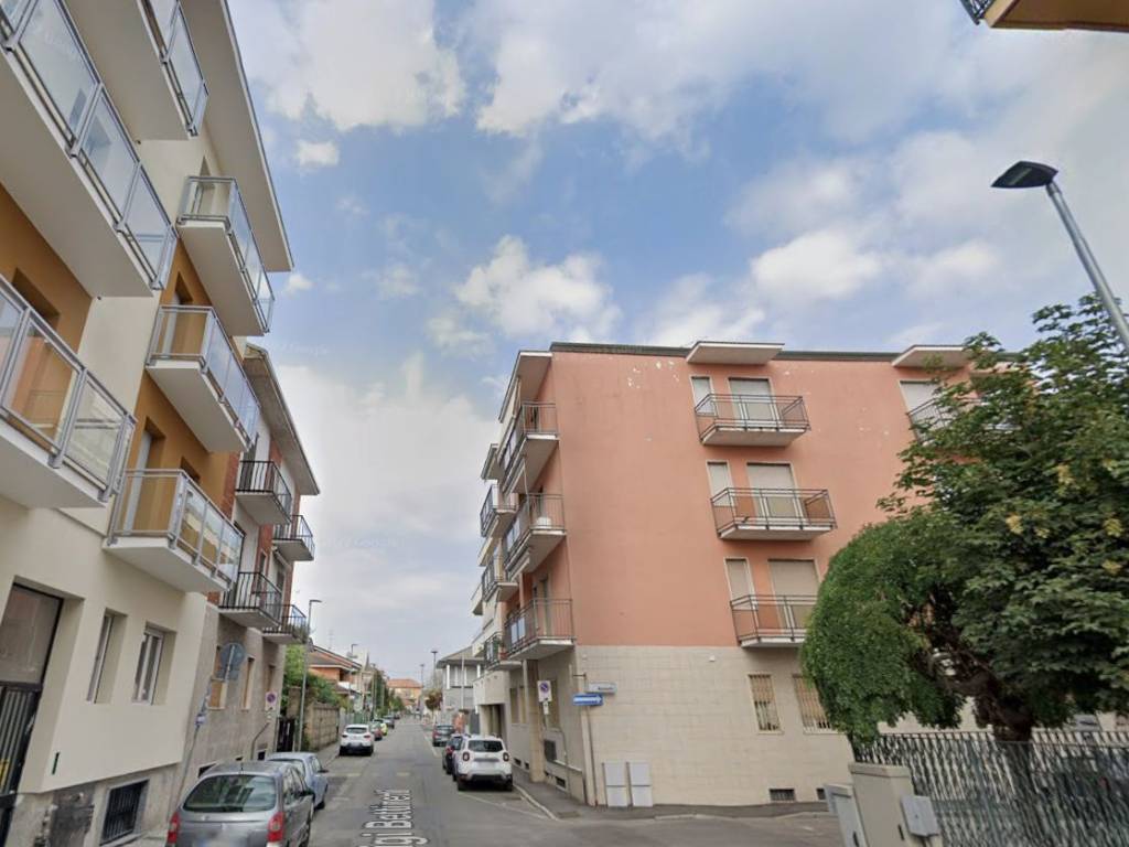 appartamento in affitto a Rho