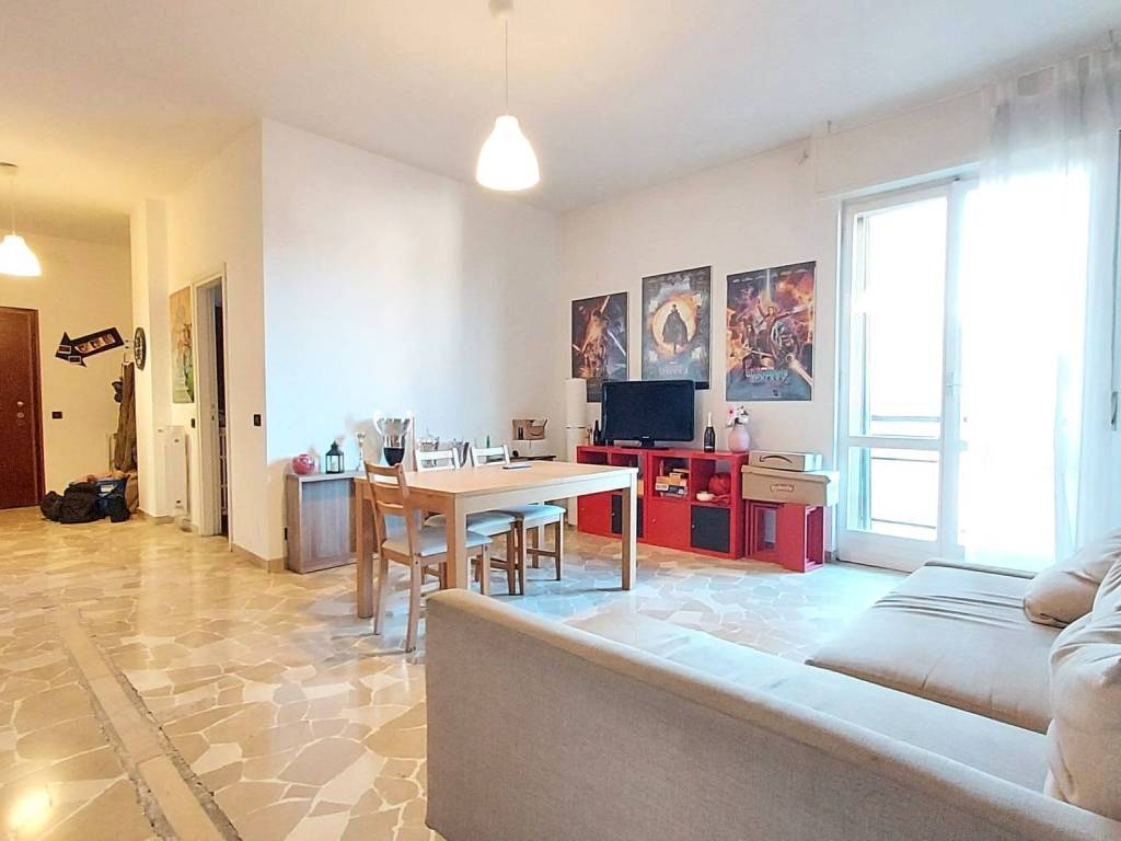 appartamento in affitto a Rho