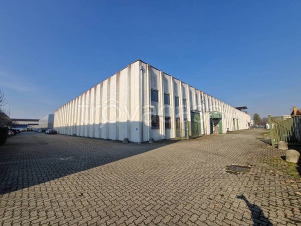 capannone in affitto a Rho in zona Mazzo