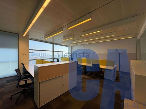 ufficio in affitto a Rho