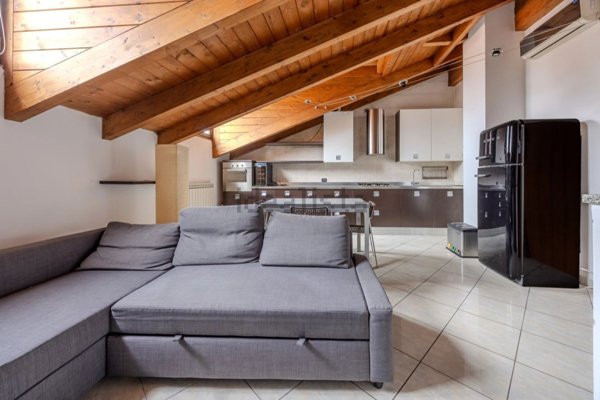 appartamento in affitto a Rho in zona Terrazzano