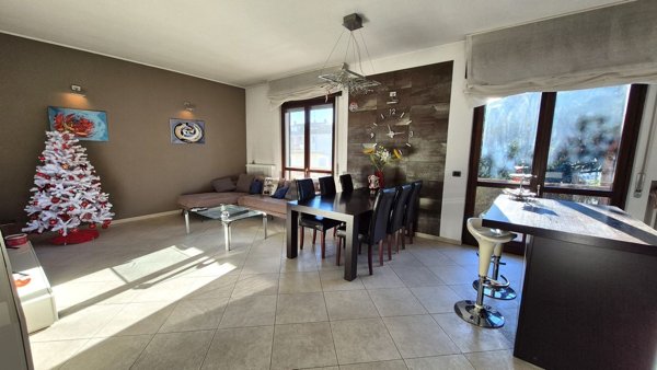 appartamento in affitto a Rho in zona Terrazzano