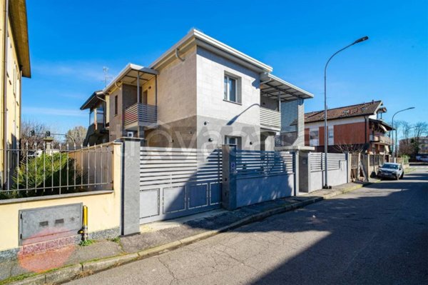 appartamento in affitto a Rho