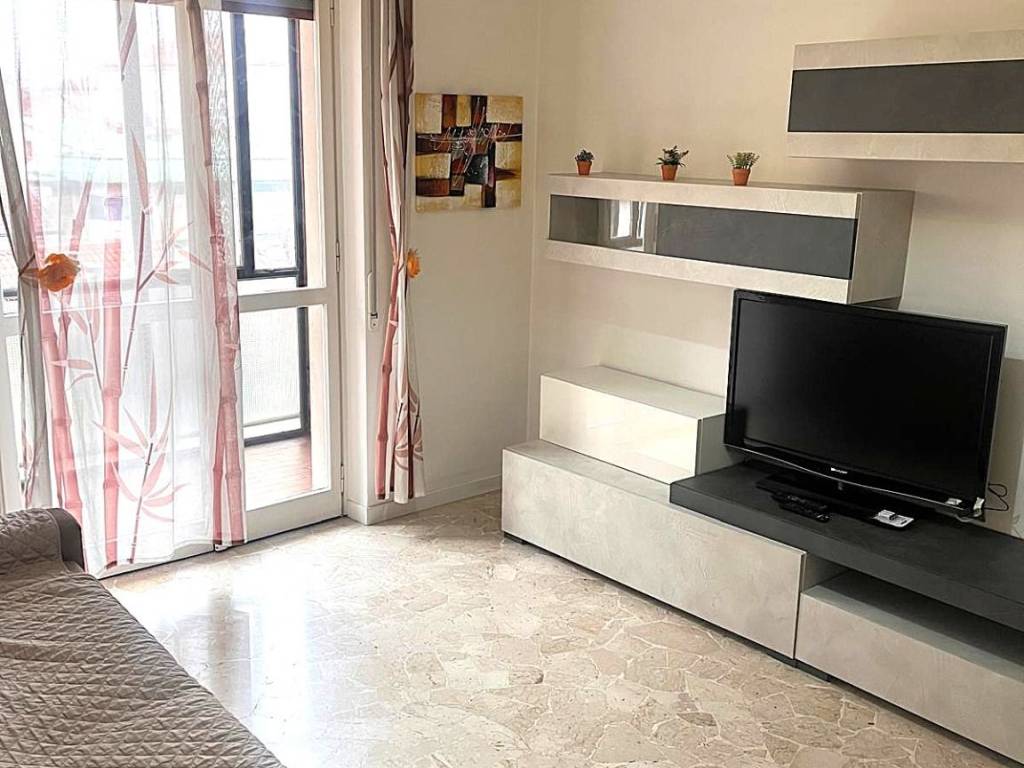 appartamento in affitto a Rho