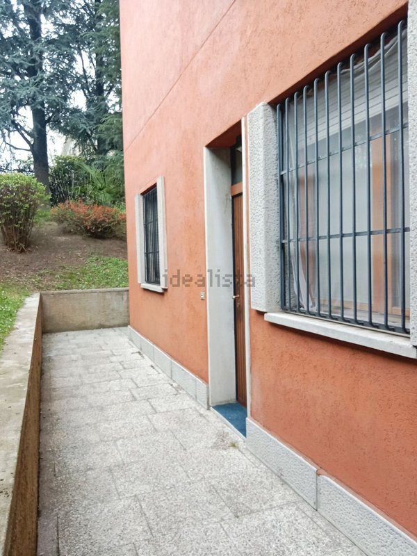 appartamento in affitto a Rho in zona Mazzo