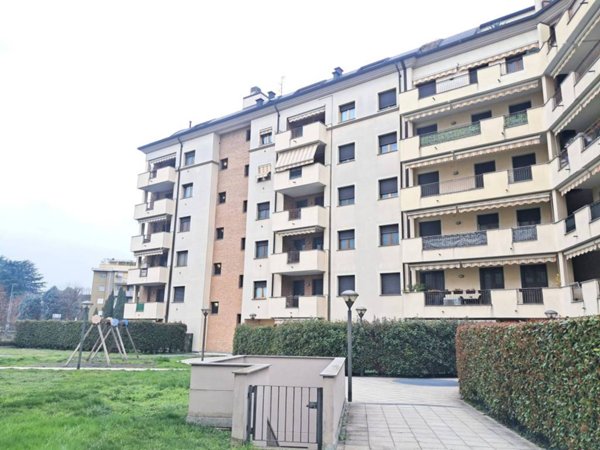 appartamento in affitto a Rho