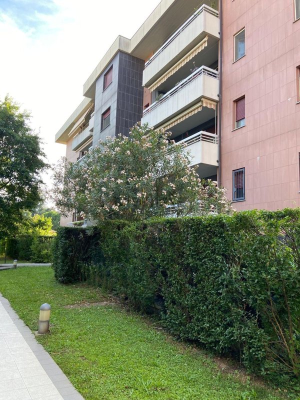 appartamento in affitto a Rho