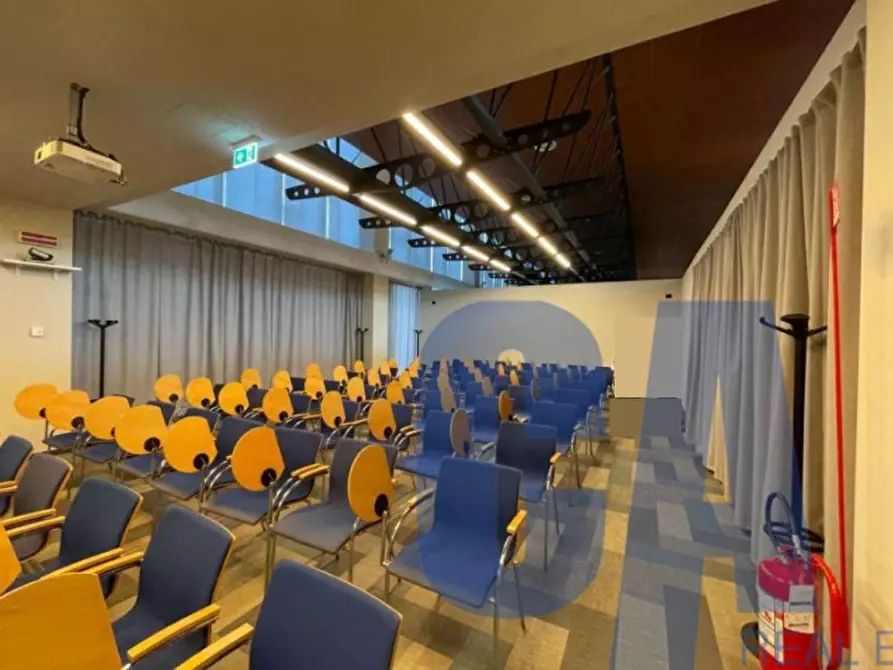 ufficio in affitto a Rho