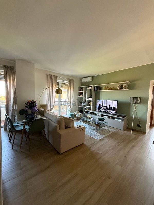 appartamento in affitto a Rho