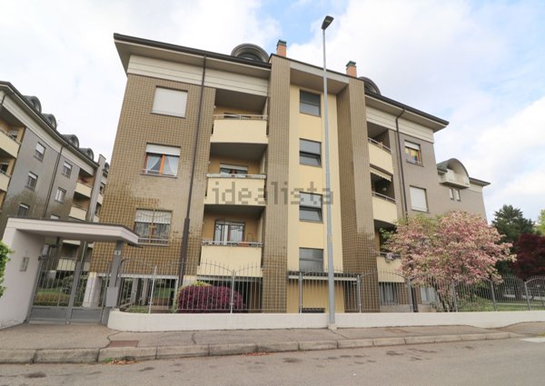 appartamento in affitto a Rho