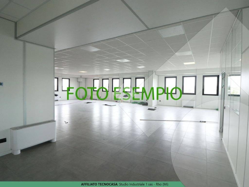 locale commerciale in affitto a Rho in zona Ghisolfa