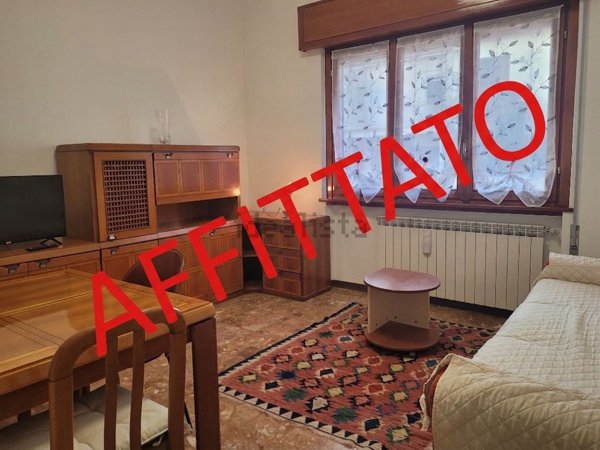 appartamento in affitto a Rho in zona Pantanedo