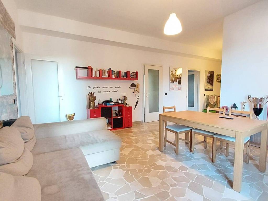 appartamento in affitto a Rho