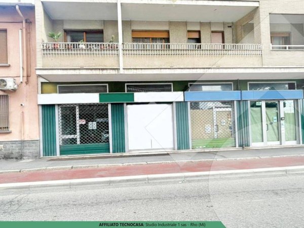 negozio in affitto a Rho