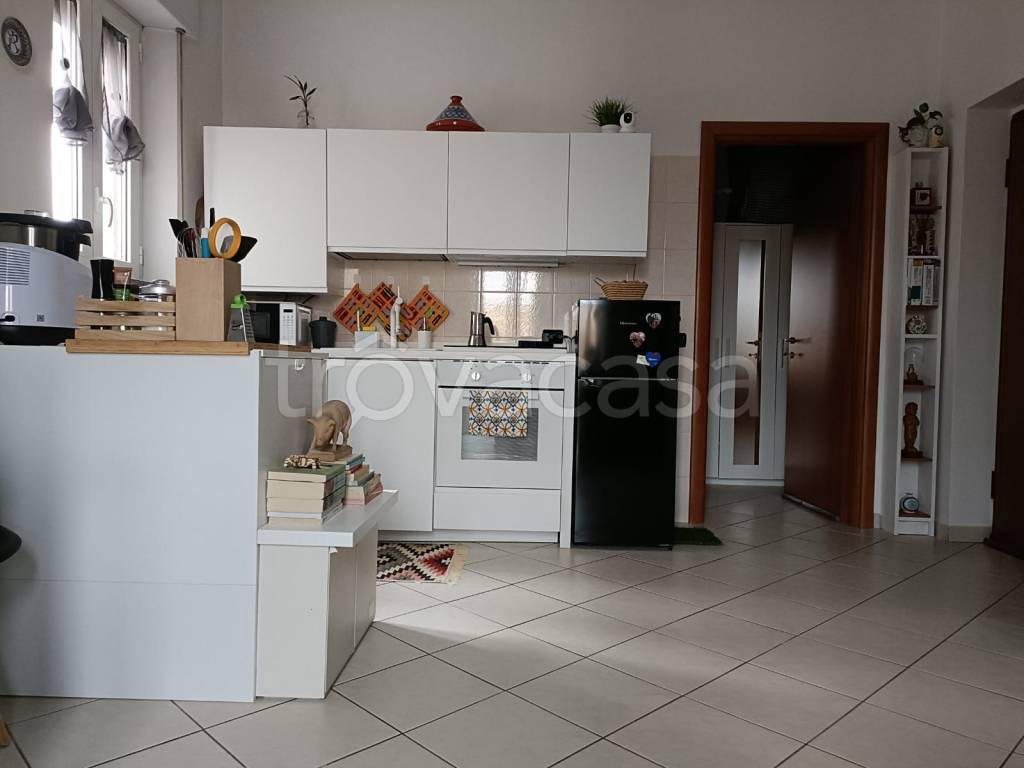 appartamento in affitto a Rho