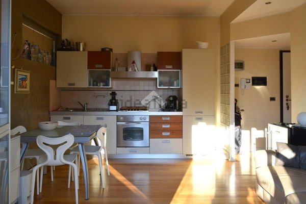 appartamento in affitto a Rho in zona Mazzo