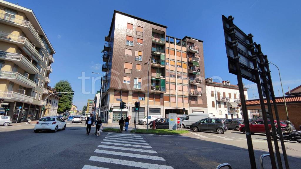 appartamento in affitto a Rho