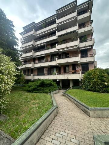 appartamento in affitto a Rho in zona Ghisolfa