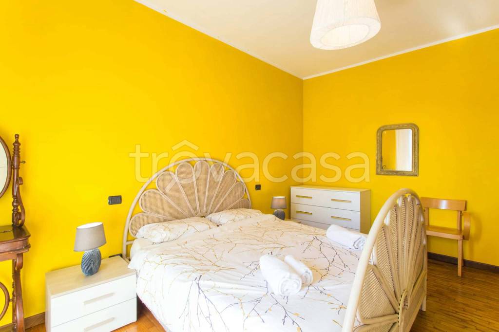 appartamento in affitto a Rho in zona Mazzo