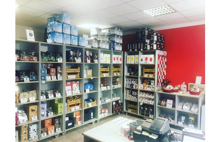 negozio in affitto a Robecchetto con Induno