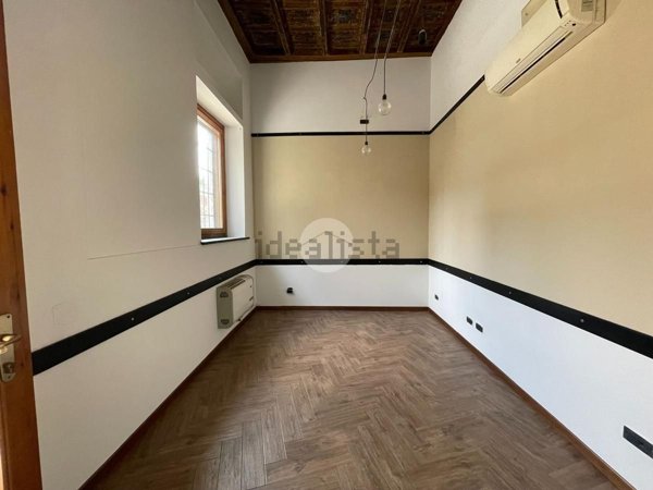 ufficio in affitto a Robecco sul Naviglio