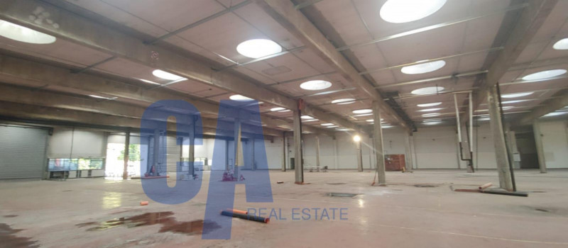 locale commerciale in affitto a Rodano