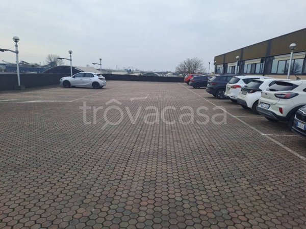 ufficio in affitto a Rodano