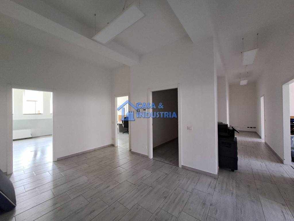 ufficio in affitto a Rodano