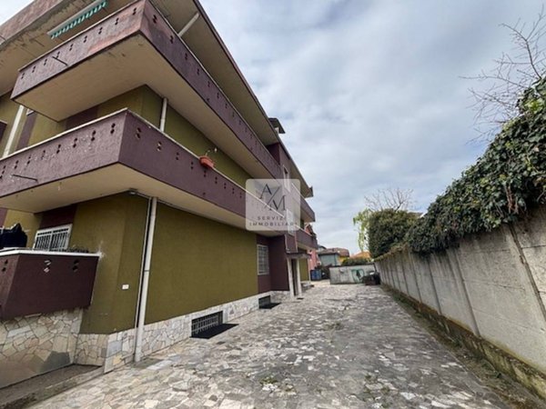 appartamento in affitto a Rodano