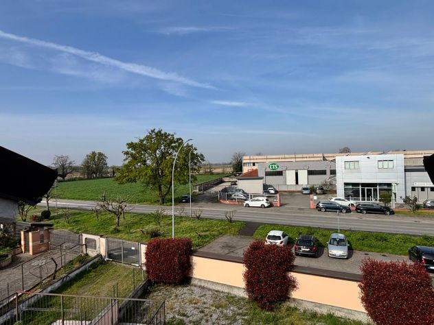 appartamento in affitto a Rosate