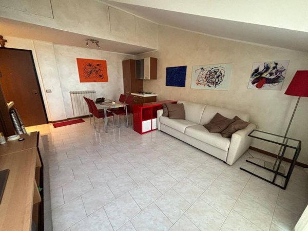 appartamento in affitto a Rosate