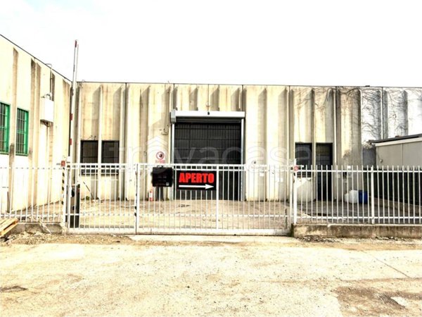 ufficio in affitto a Rozzano