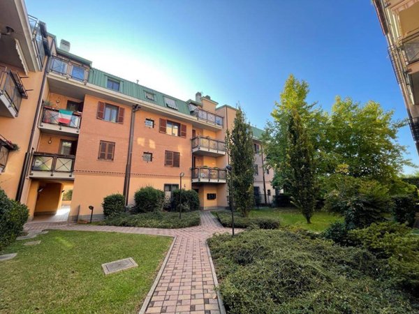 appartamento in affitto a Rozzano