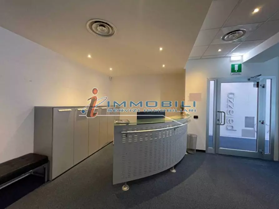ufficio in affitto a Rozzano