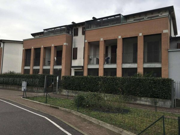 appartamento in affitto a Rozzano